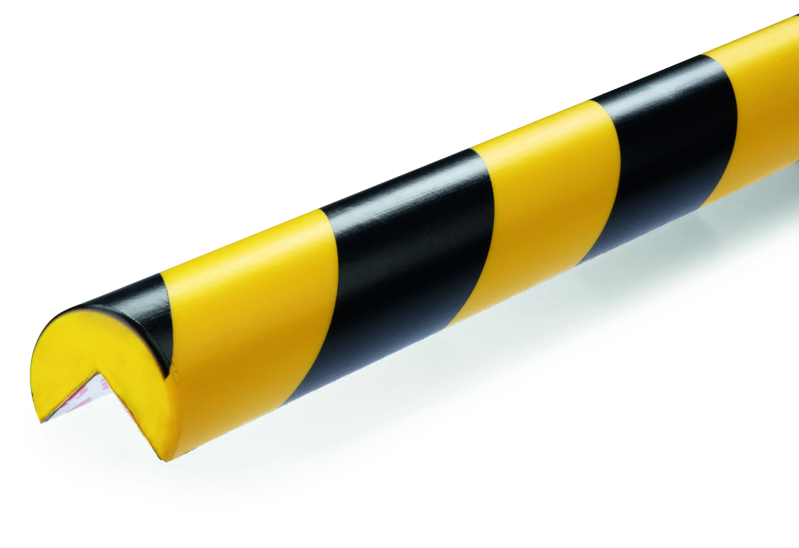 Corner protection profile C25R